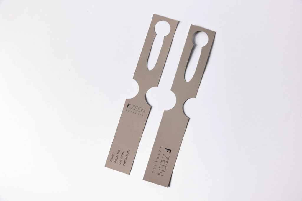 luggage tag paper