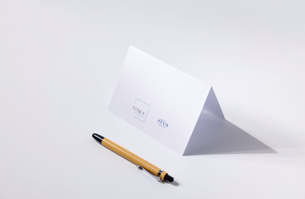 informative card fold medium
