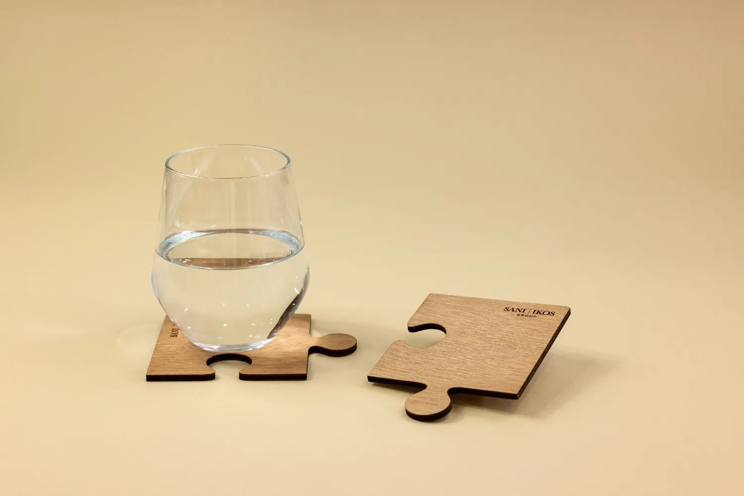 hard coaster sani ikos