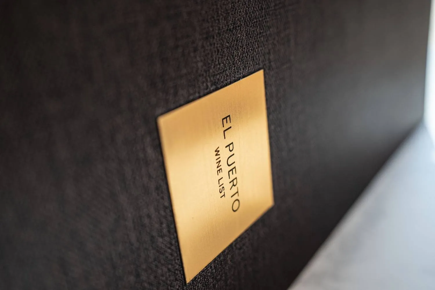 hard cover menu wine el puerto