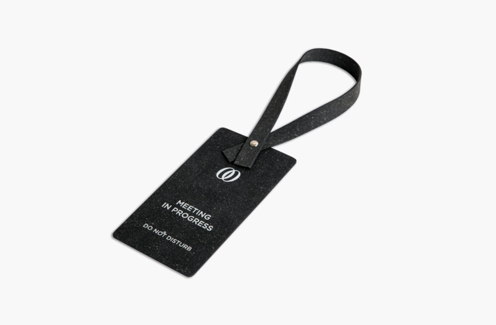 door hanger f one and only aesthesis
