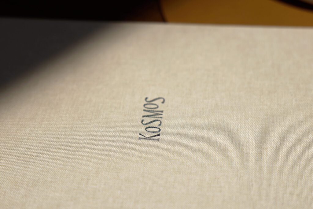 one&only kosmos hard cover